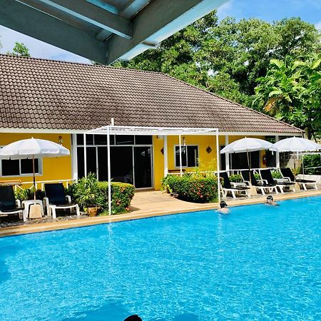 Loma Resort Khao Lak Esterno foto