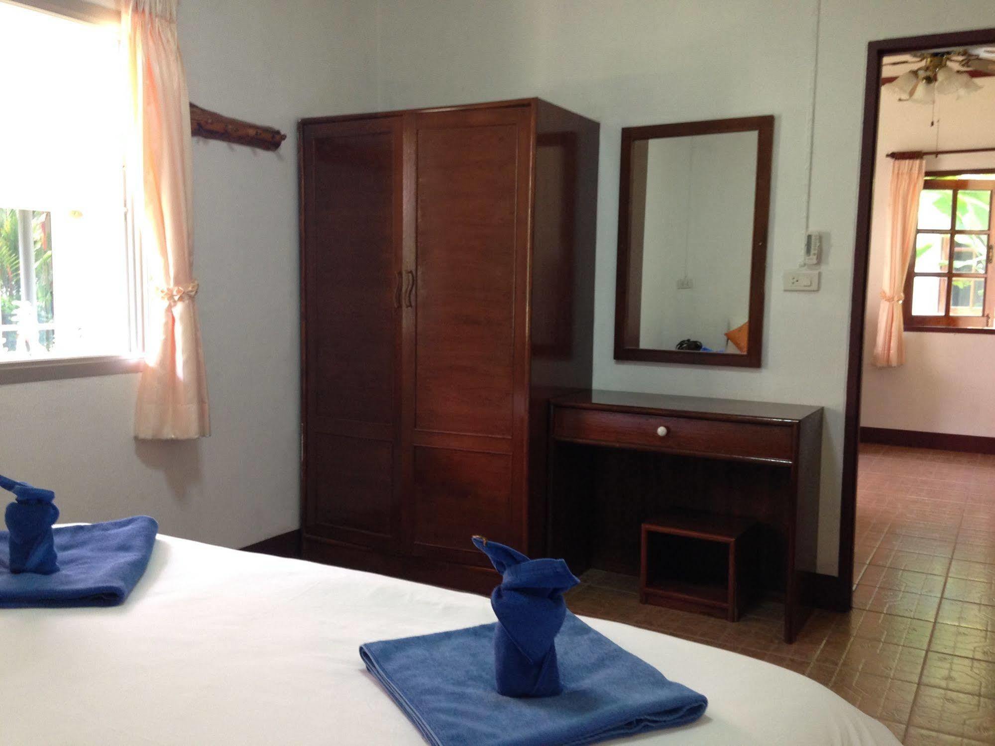 Loma Resort Khao Lak Esterno foto