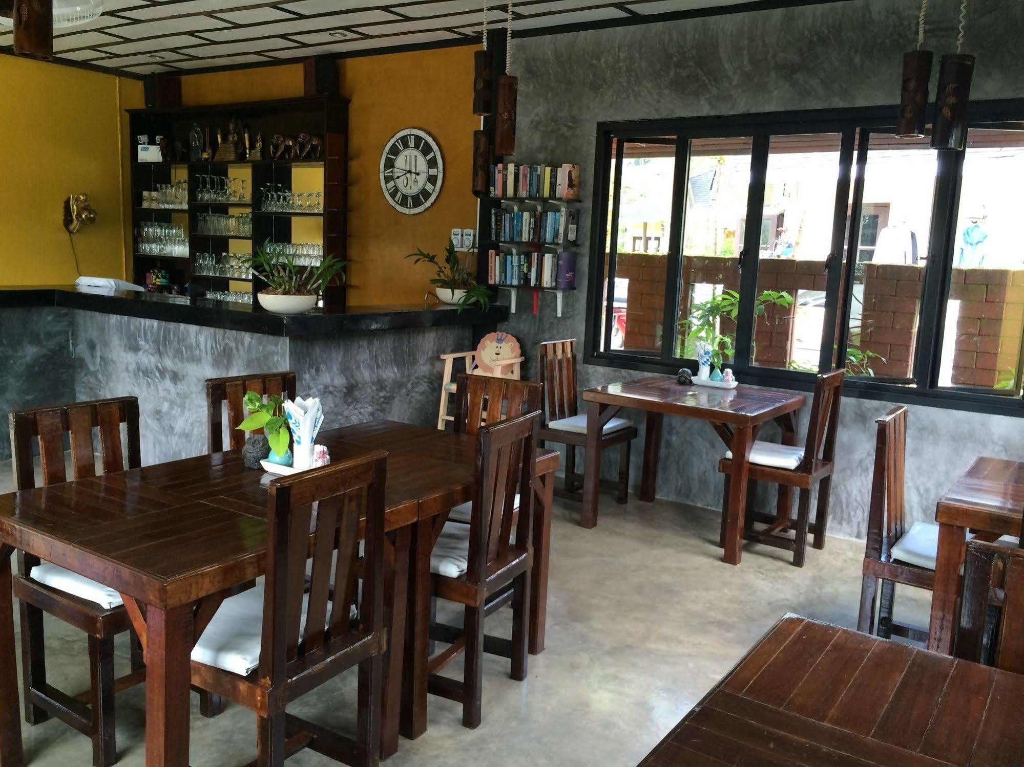 Loma Resort Khao Lak Esterno foto
