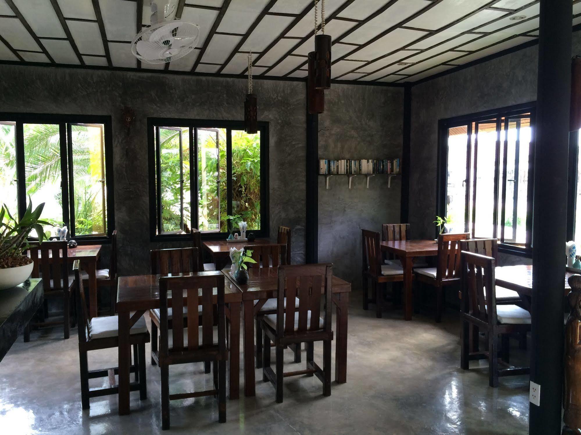 Loma Resort Khao Lak Esterno foto